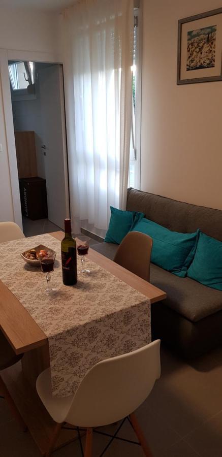 Salsa Split - Cozy Apartment Buitenkant foto